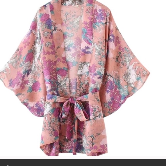 Pink Bohemian Kimono With Horse & Floral Pattern - Picture 4 of 8